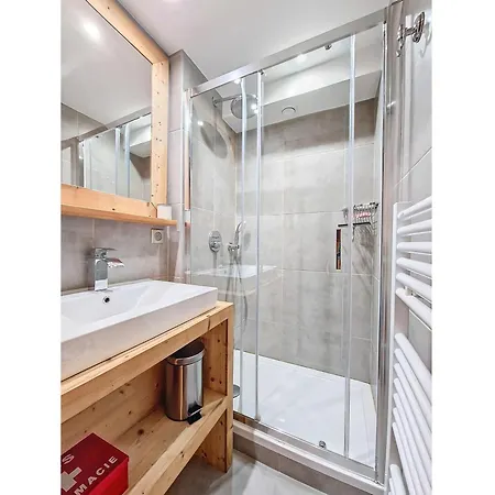 : 6 Pers Avec Wifi Et Parking, Animaux Admis - Fr-1-818-86 *